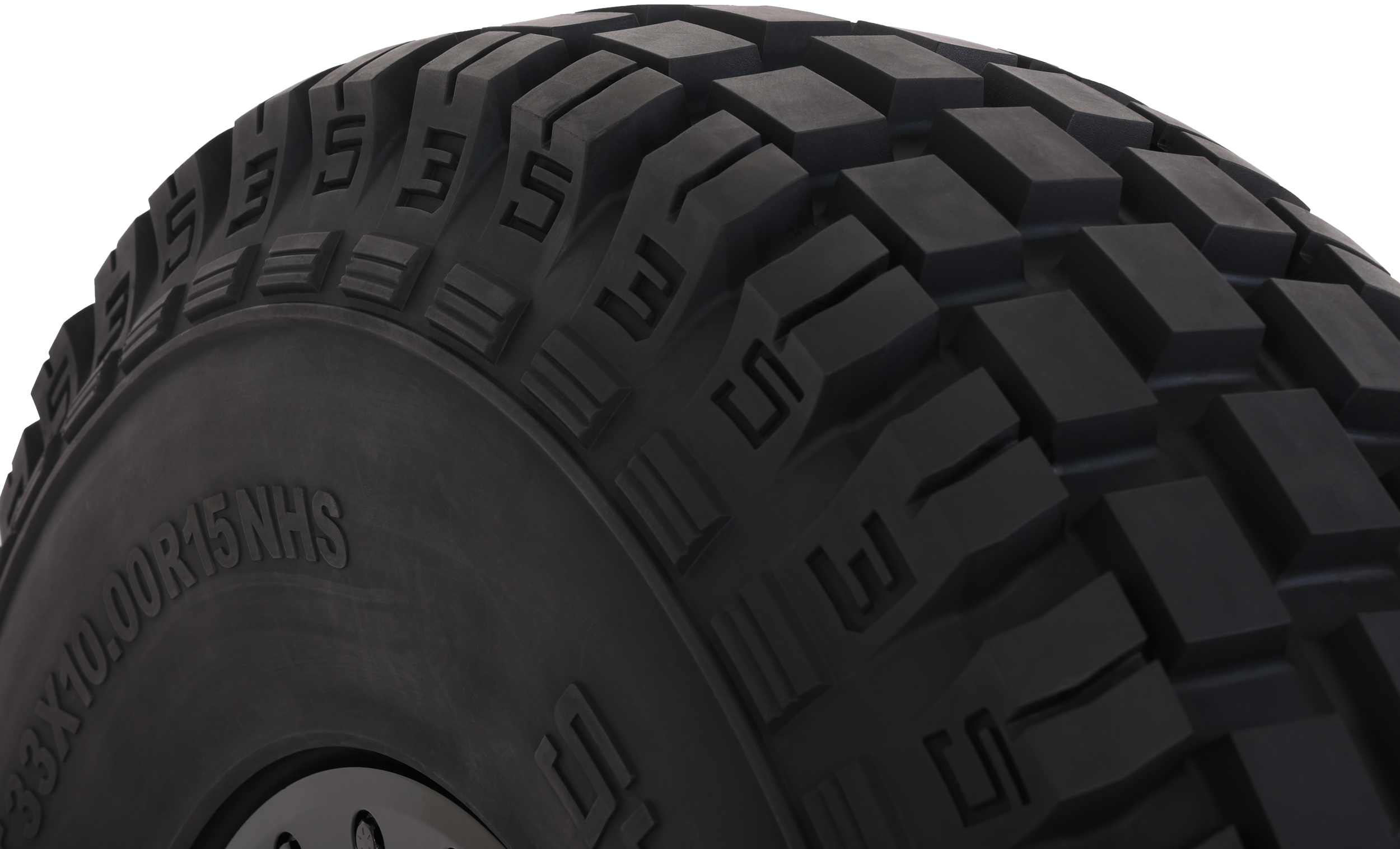 Tire Rx600 37x10r 15