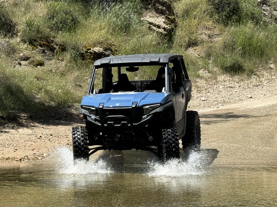 Tire Atx470 37x10r15